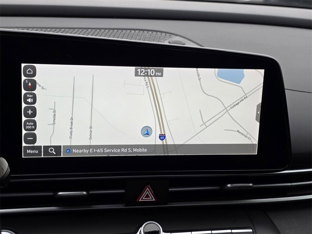 Used 2023 Hyundai Elantra SEL w/ Convenience Package image 12