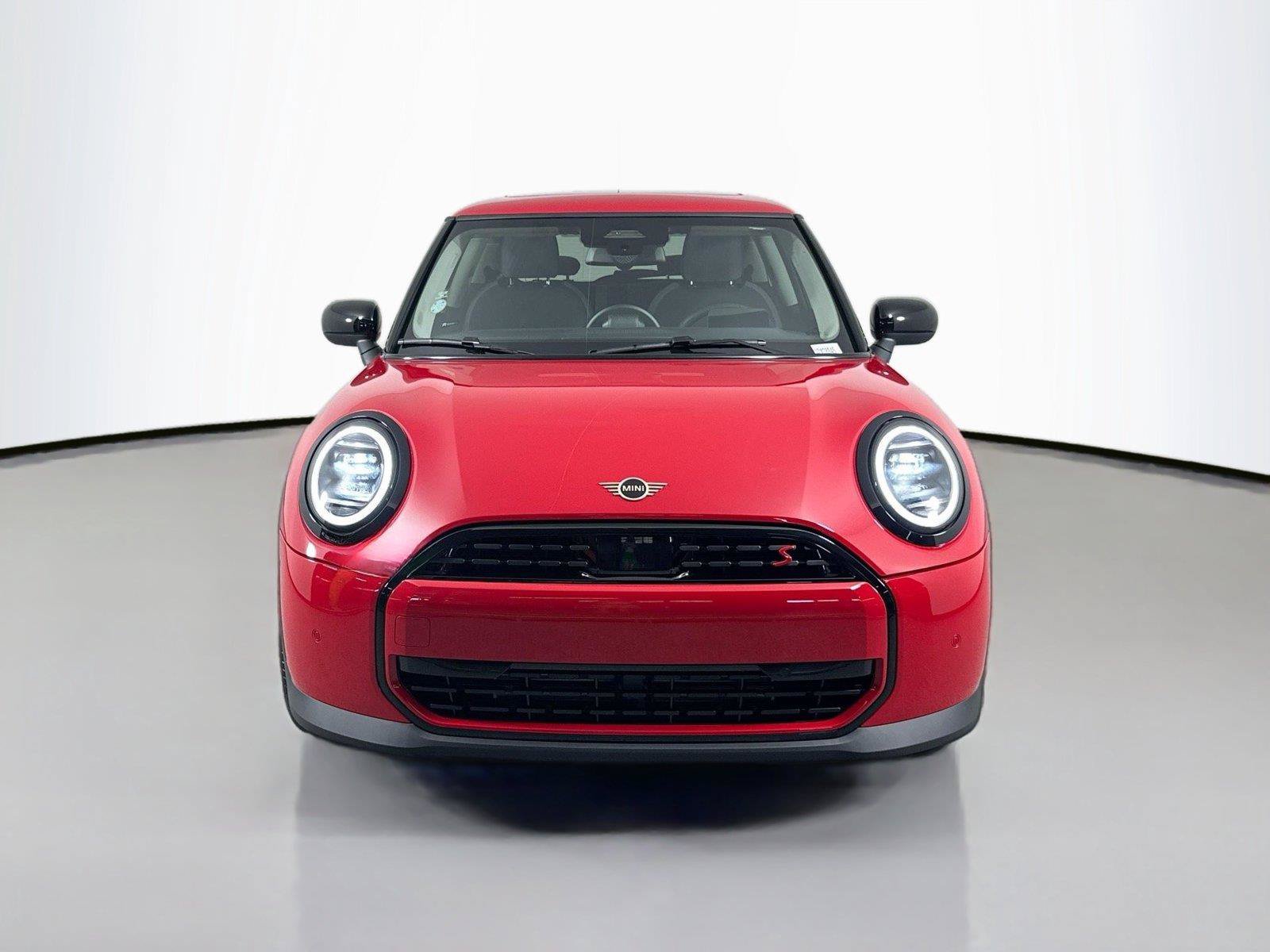 Used 2025 MINI Cooper S FWD image 2
