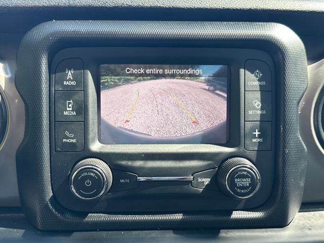 Used 2020 Jeep Wrangler Unlimited Sport AWD/4WD image 30