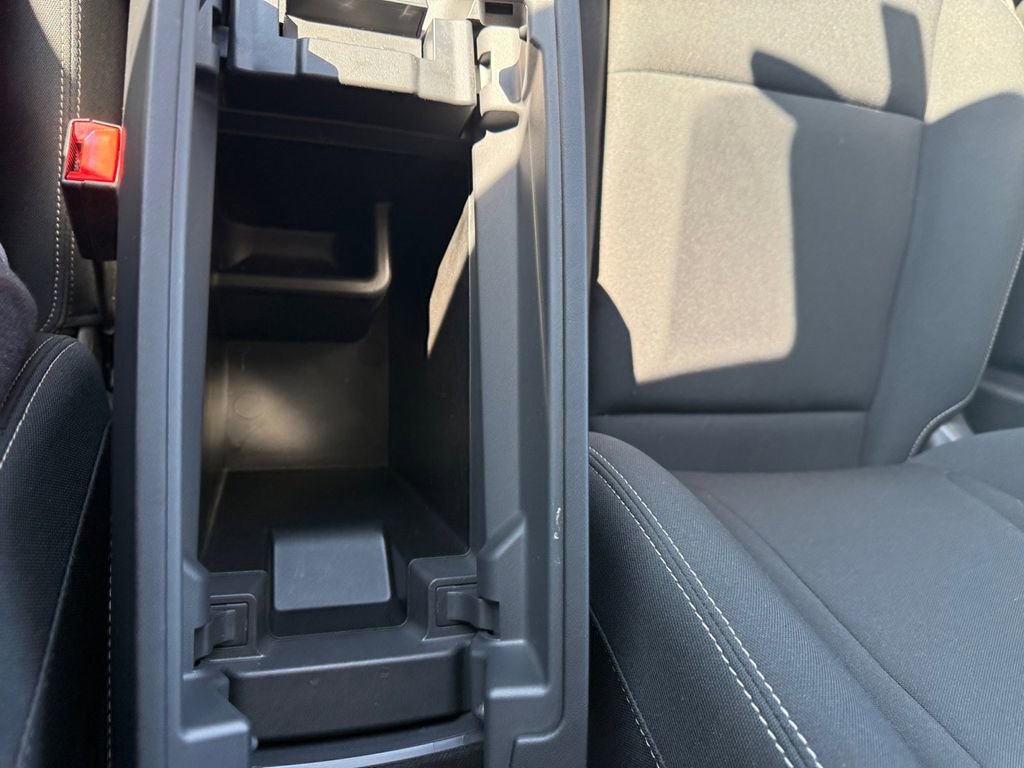 Used 2024 Nissan Rogue S FWD image 24