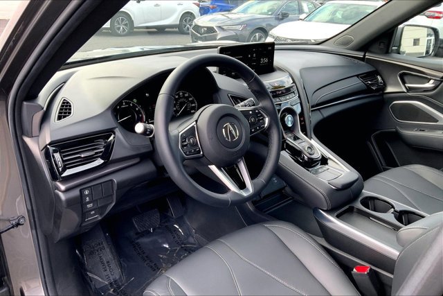 Used 2025 Acura RDX SH-AWD image 14