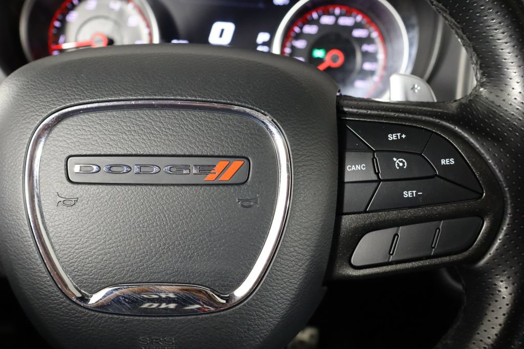 Used 2022 Dodge Charger Scat Pack w/ Dynamics Package RWD image 10