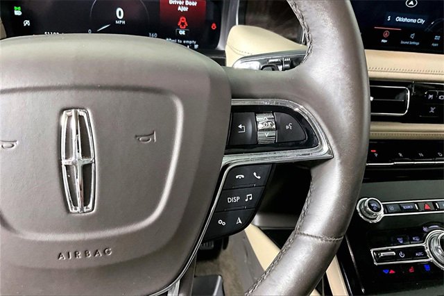 Used 2021 Lincoln Nautilus Reserve w/ Equipment Group 201A image 12