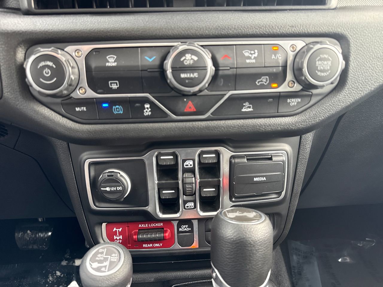 Used 2025 Jeep Wrangler Unlimited Sport S 4xe image 18