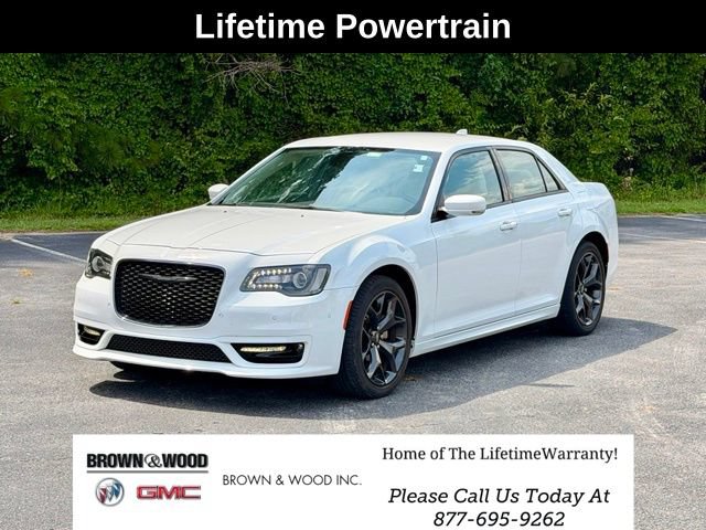 Used 2023 Chrysler 300 Touring L