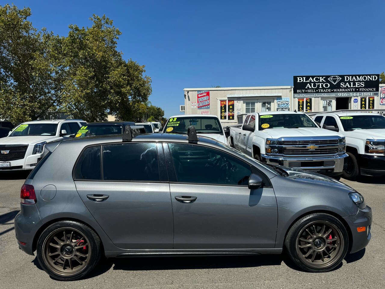 Used 2010 Volkswagen GTI 4-Door image 7