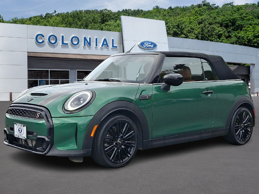 Used 2023 MINI Cooper S w/ Signature Upholstery Package FWD image 3