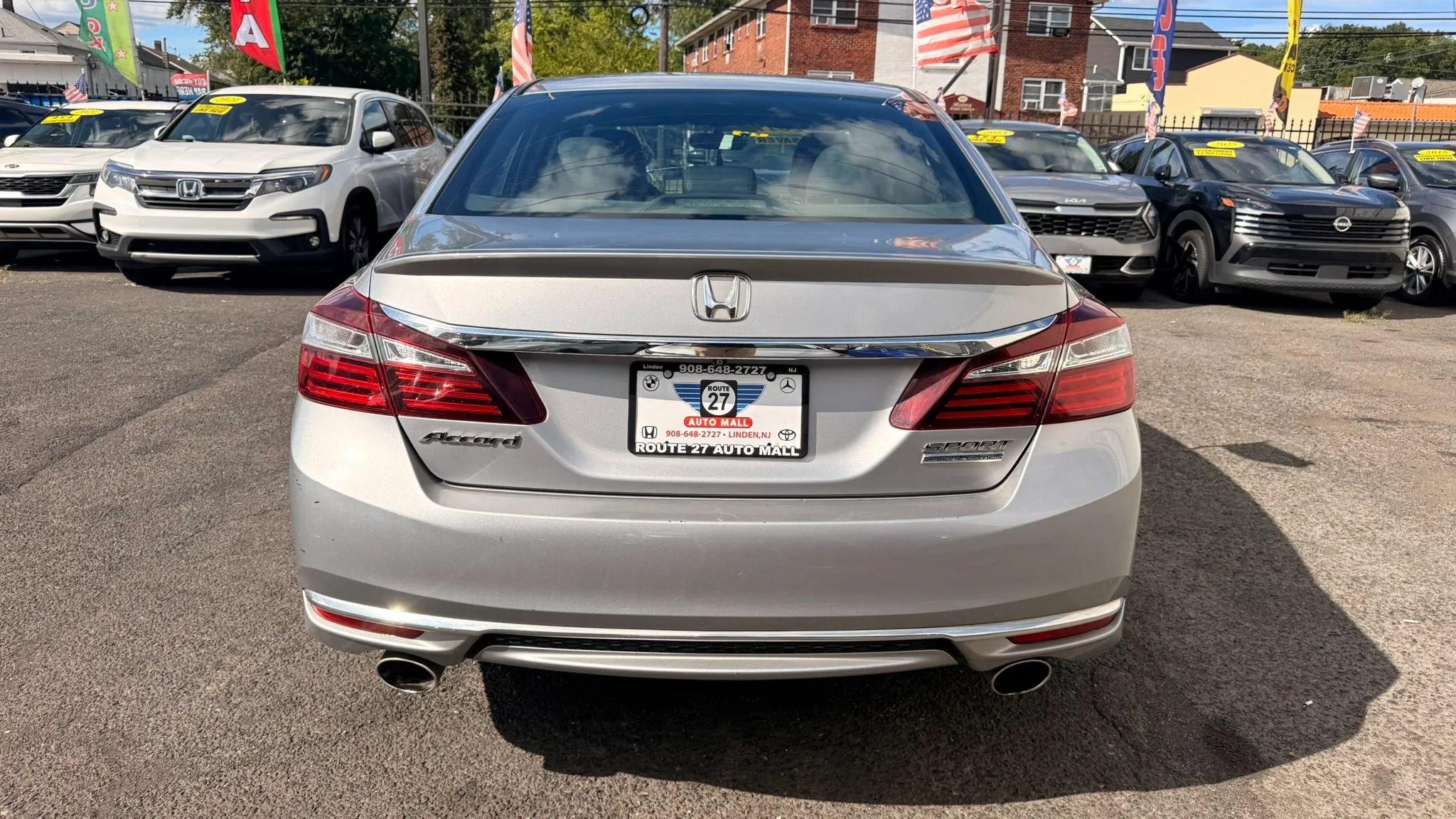 Used 2017 Honda Accord Sport Special Edition image 6