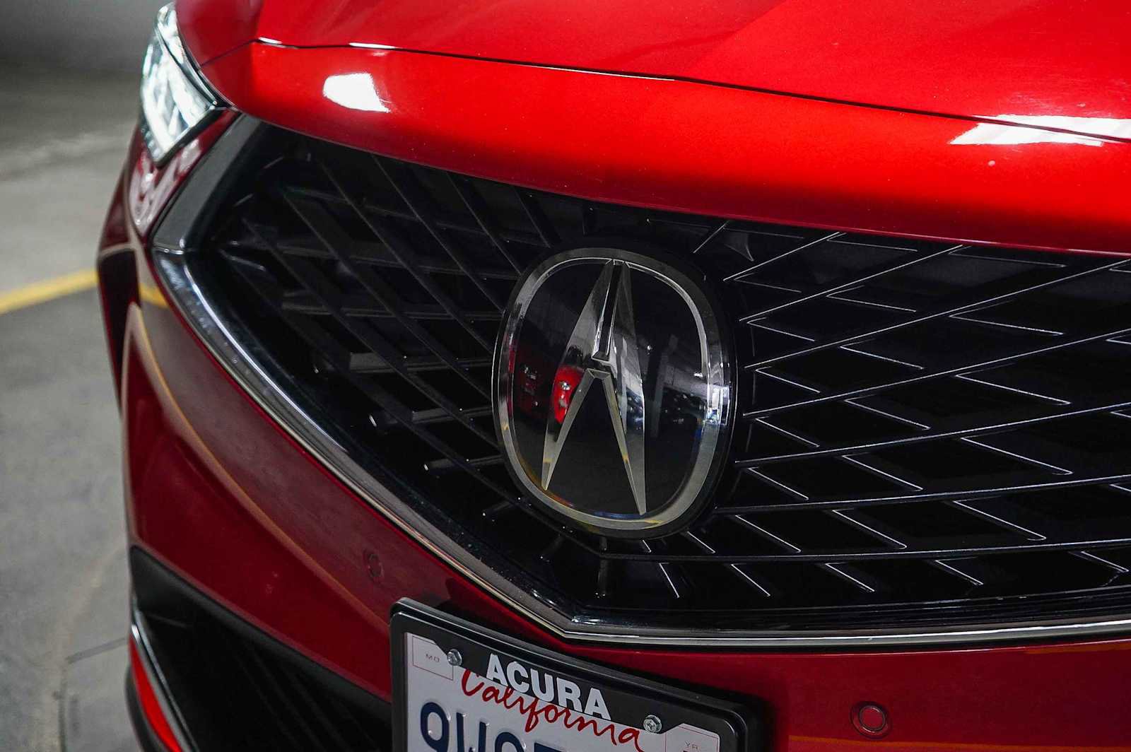 Used 2025 Acura MDX FWD w/ Technology Package image 5