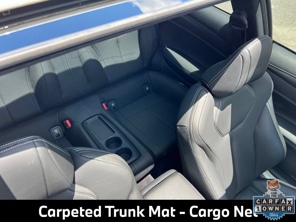 Used 2022 INFINITI Q60 3.0t Luxe w/ Cargo Package RWD image 12