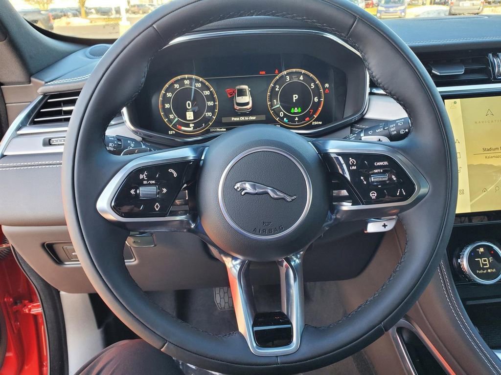 Used 2024 Jaguar F-PACE R-Dynamic S image 20