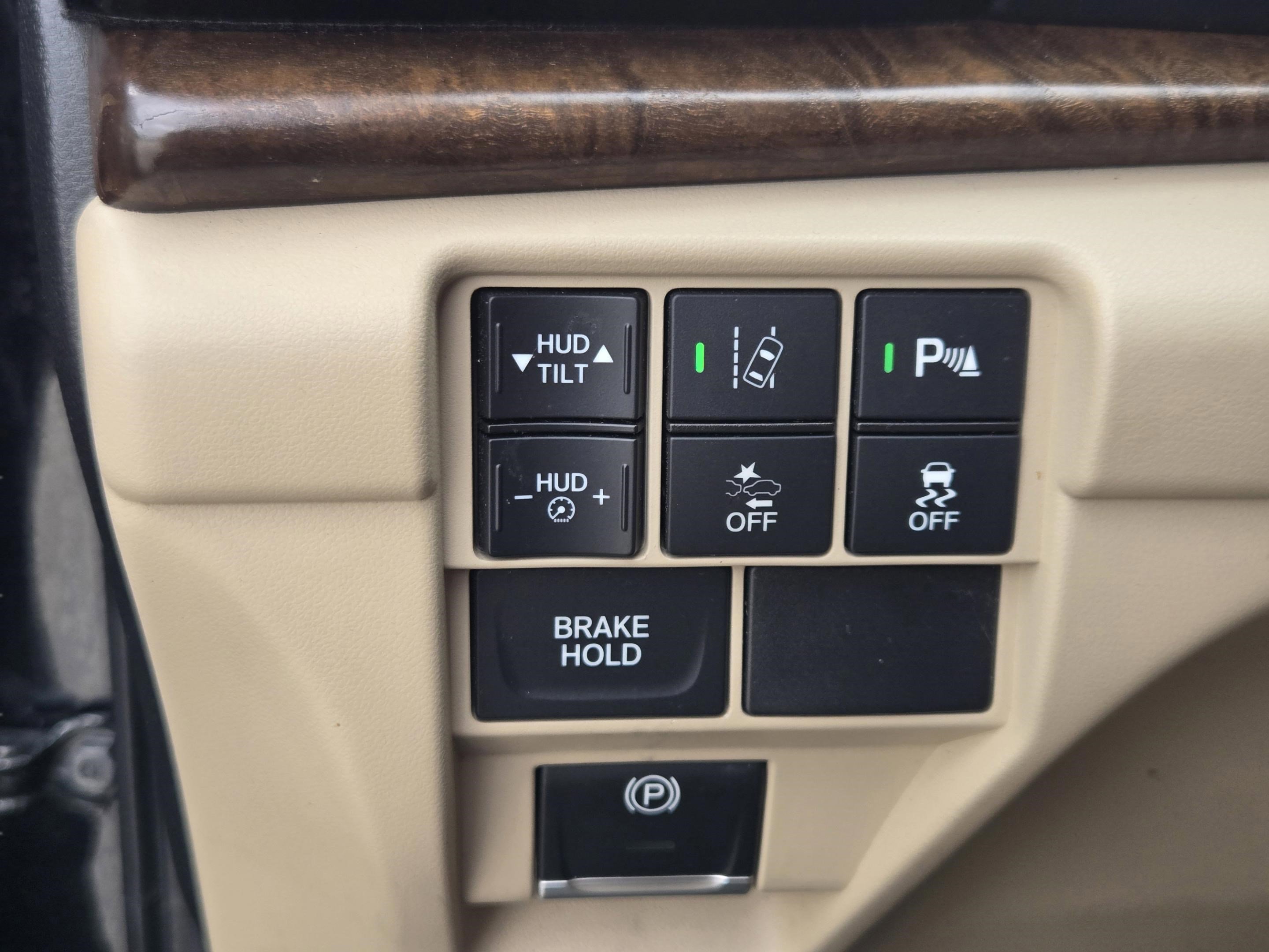 Used 2019 Acura RDX FWD w/ Advance Package image 16