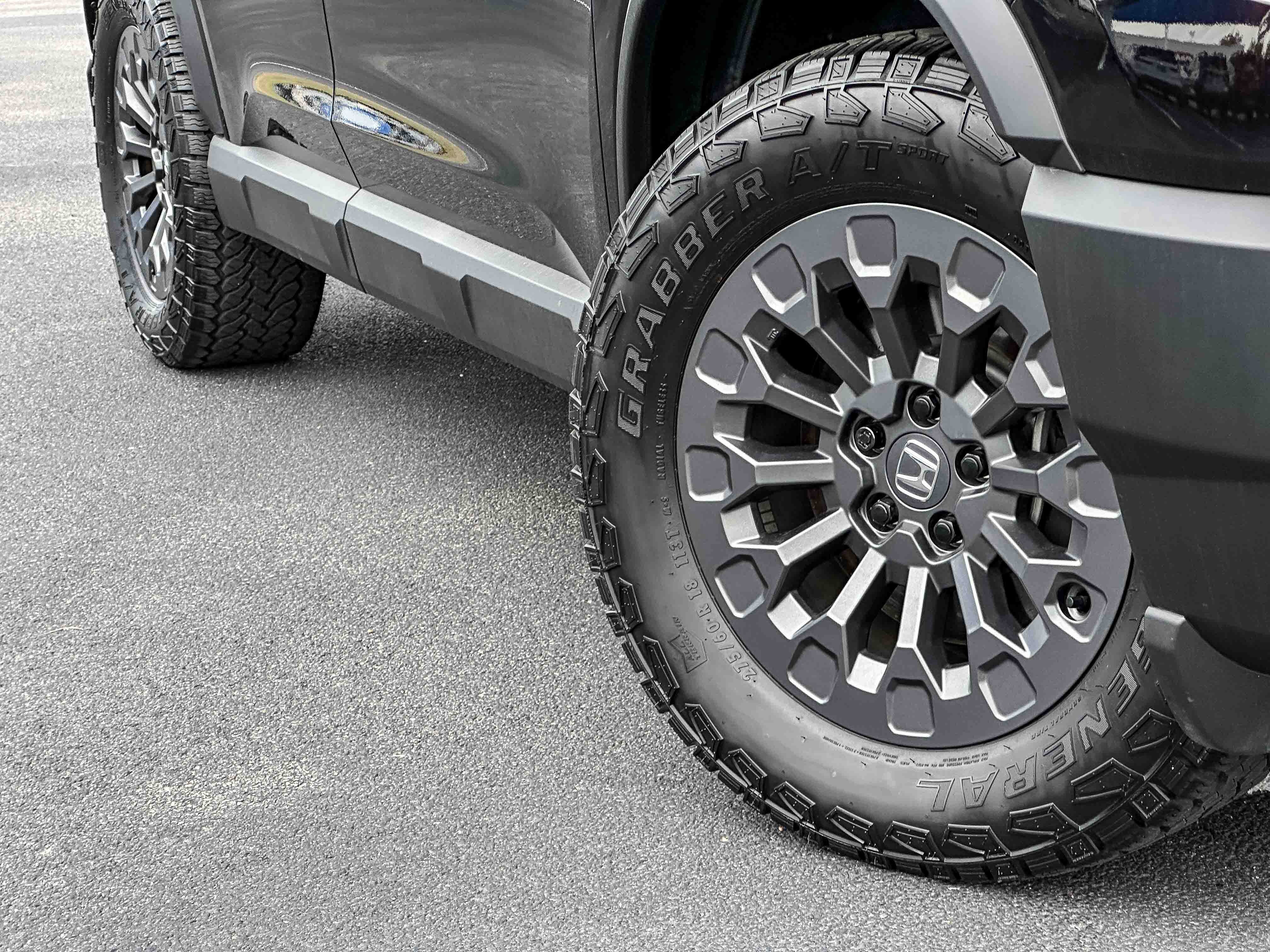 Used 2026 Honda Passport TrailSport image 3