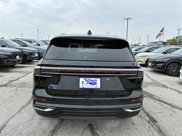 New 2025 Lincoln Nautilus Reserve image 6