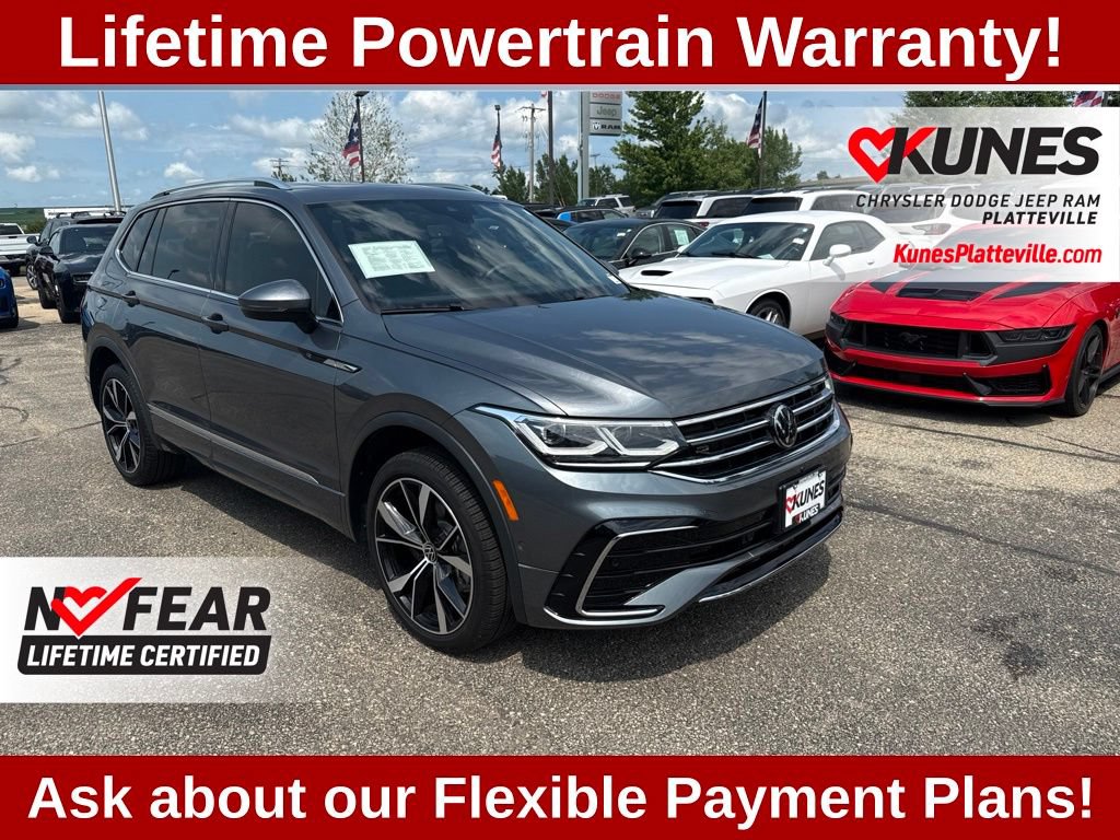 Used 2024 Volkswagen Tiguan SEL R-Line w/ MDO Package, Two-Row AWD/4WD image 3