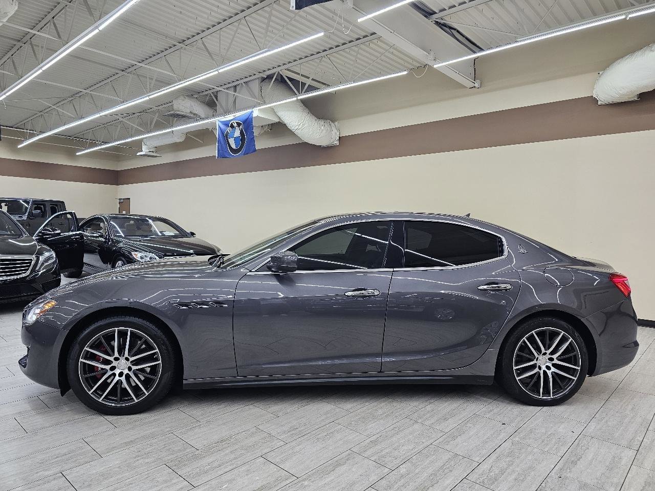Used 2018 Maserati Ghibli RWD image 9