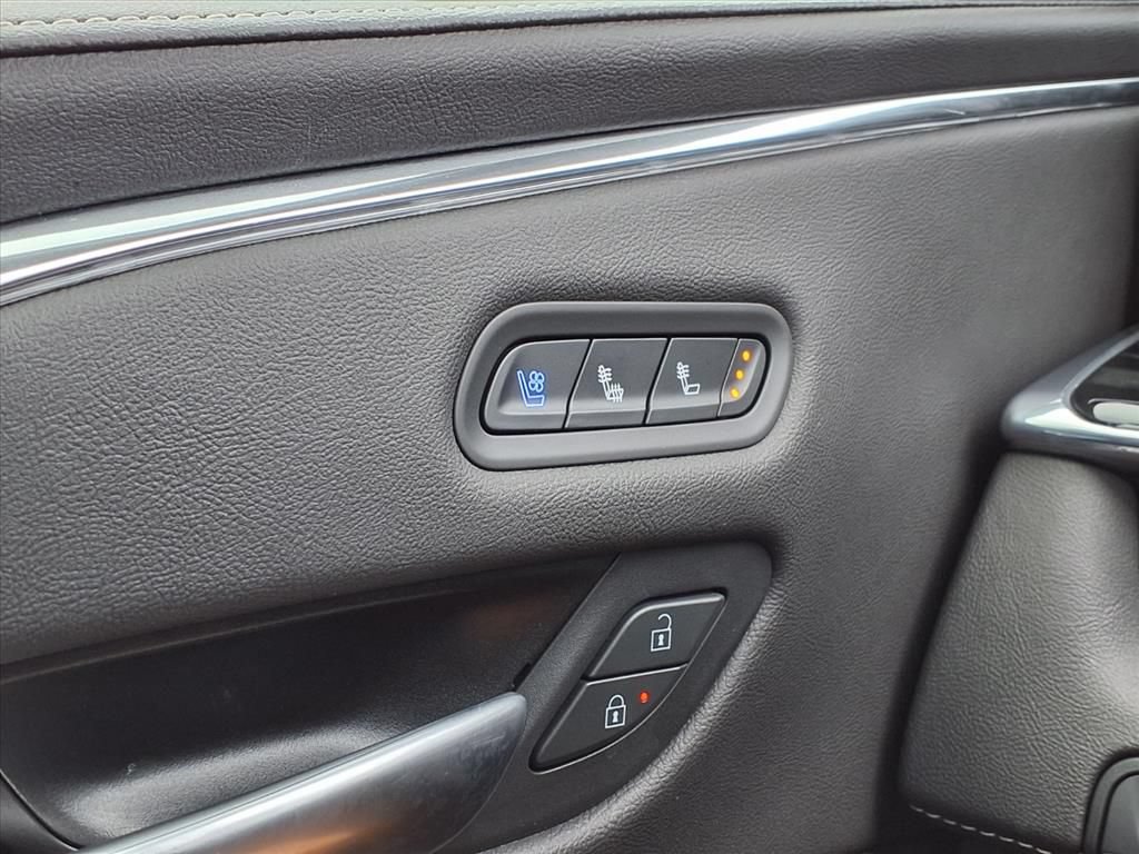 Certified 2024 Cadillac Escalade Sport AWD/4WD image 33