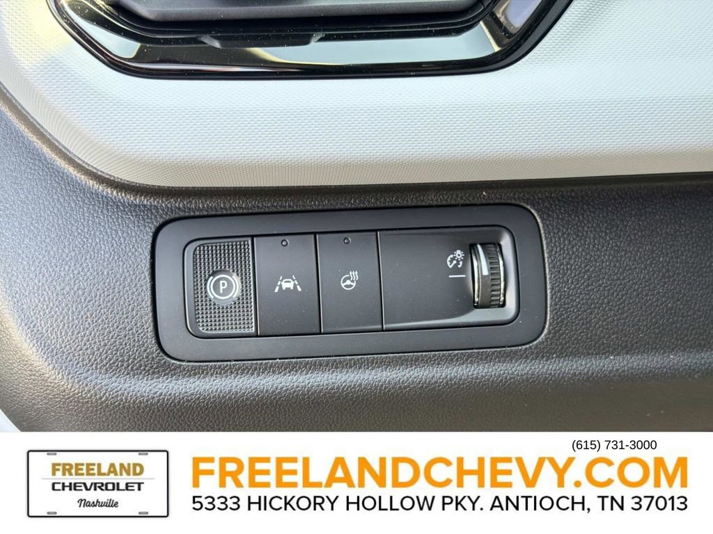 New 2027 Chevrolet Bolt LT w/ Comfort Package image 22