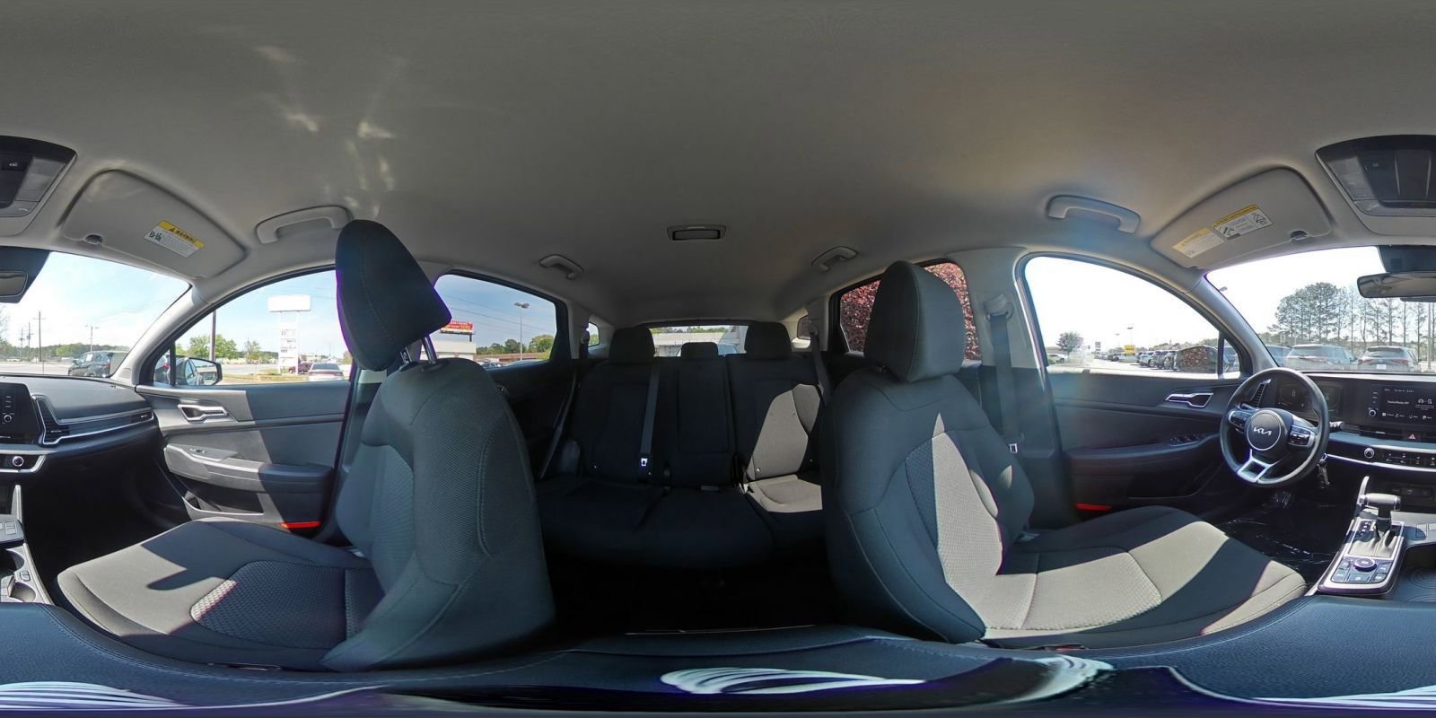 Used 2025 Kia Sportage LX image 41
