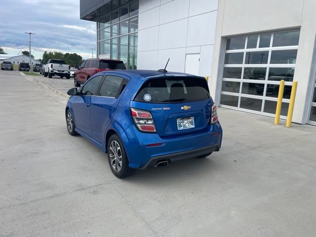 Used 2017 Chevrolet Sonic LT w/ Convenience Package FWD image 5