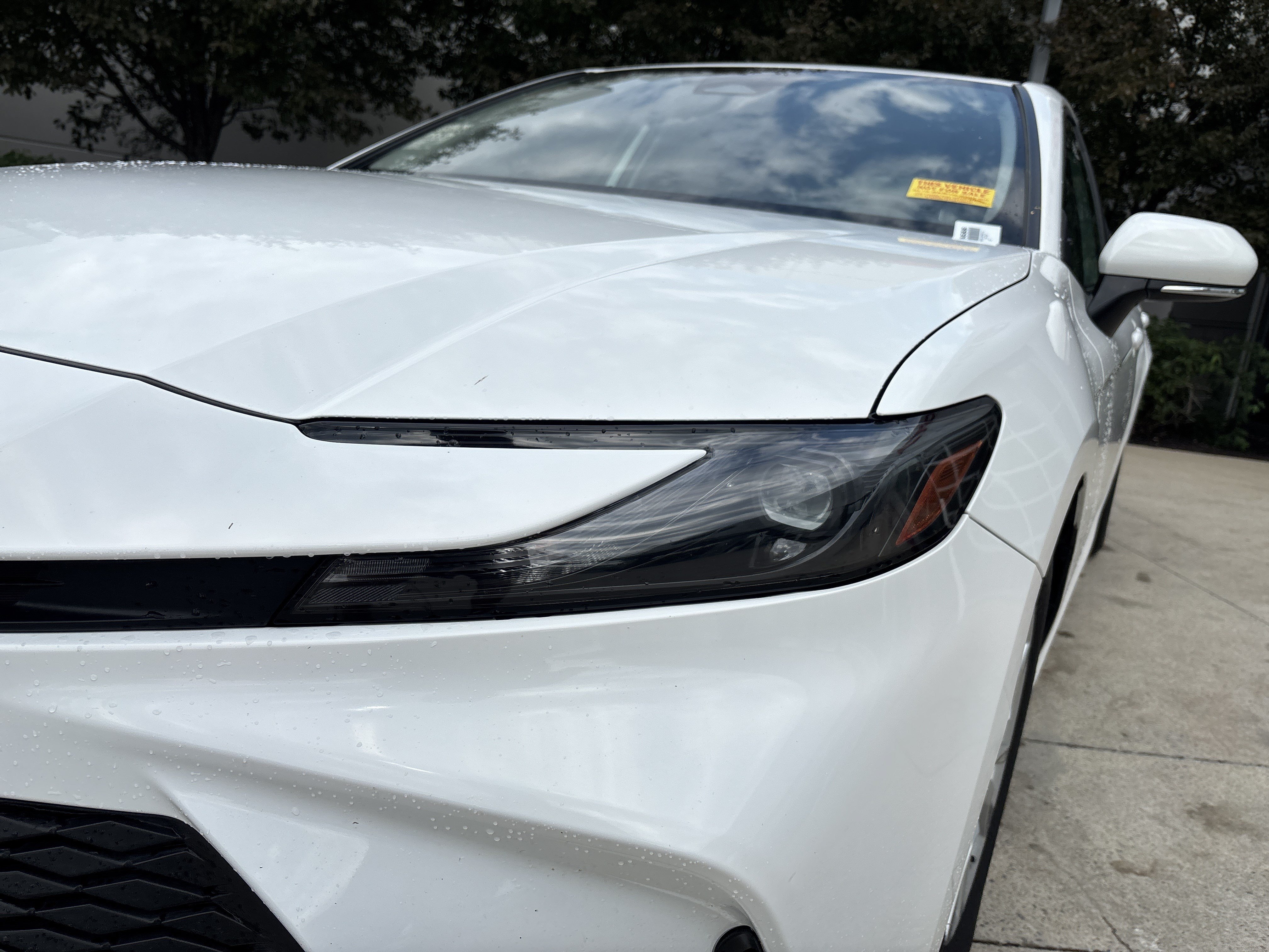 Used 2025 Toyota Camry Hybrid FWD image 11