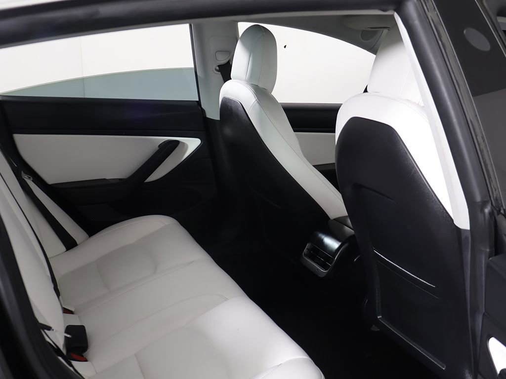 Used 2020 Tesla Model 3 Performance AWD/4WD image 30