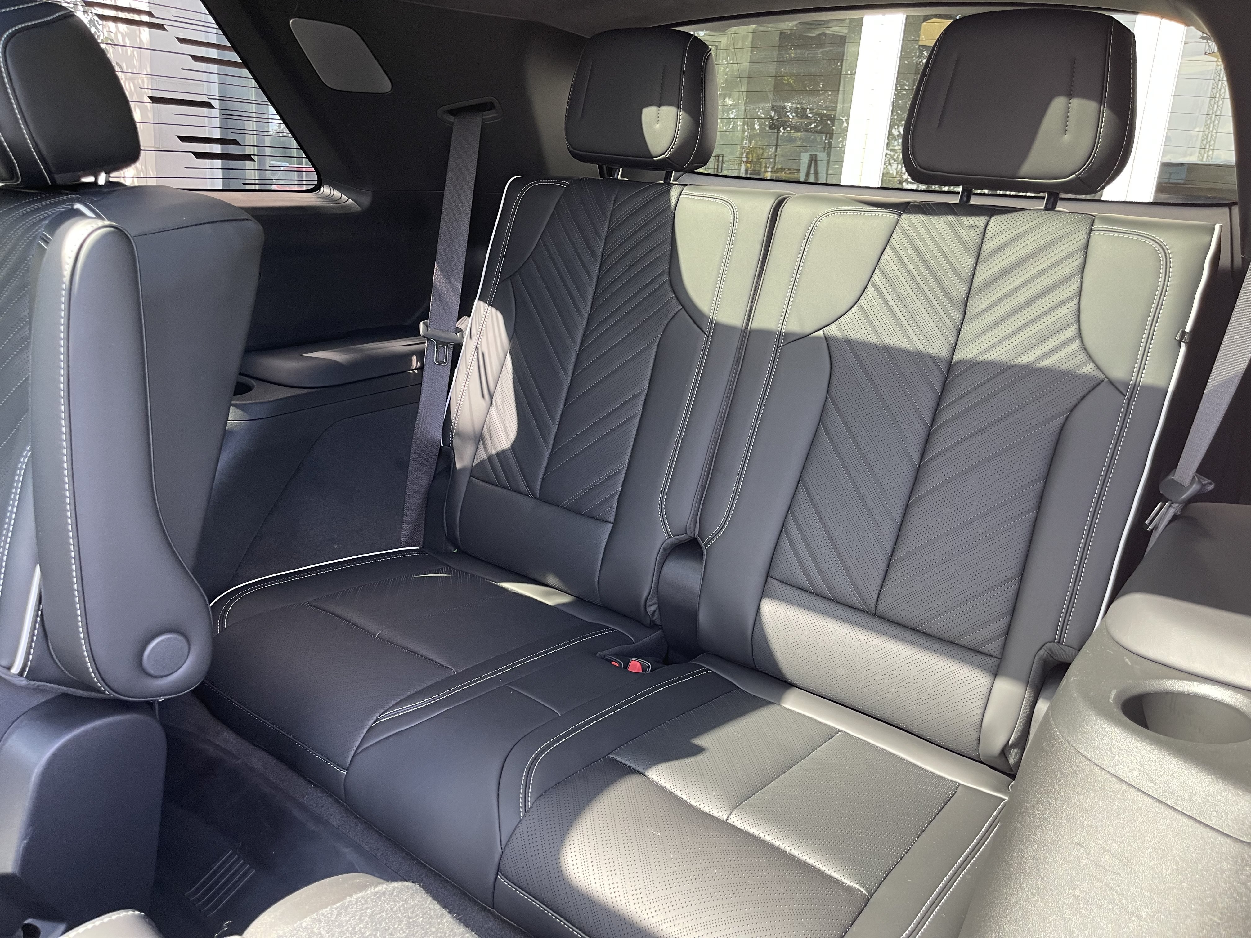 Used 2026 Cadillac Vistiq Platinum w/ LPO, Floor Liner Package AWD/4WD image 23