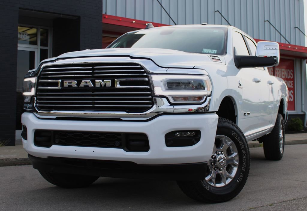 Used 2024 RAM 2500 Laramie AWD/4WD image 9