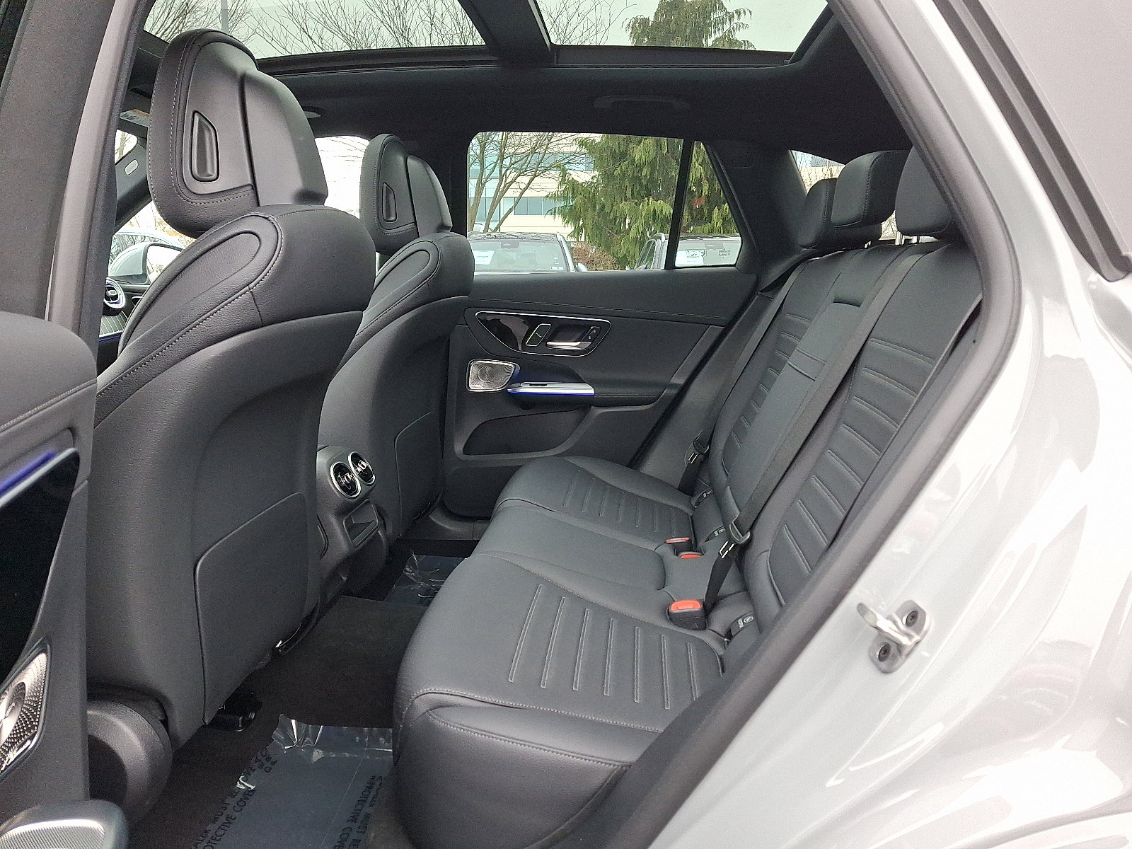 New 2026 Mercedes-Benz GLC 300 4MATIC image 8