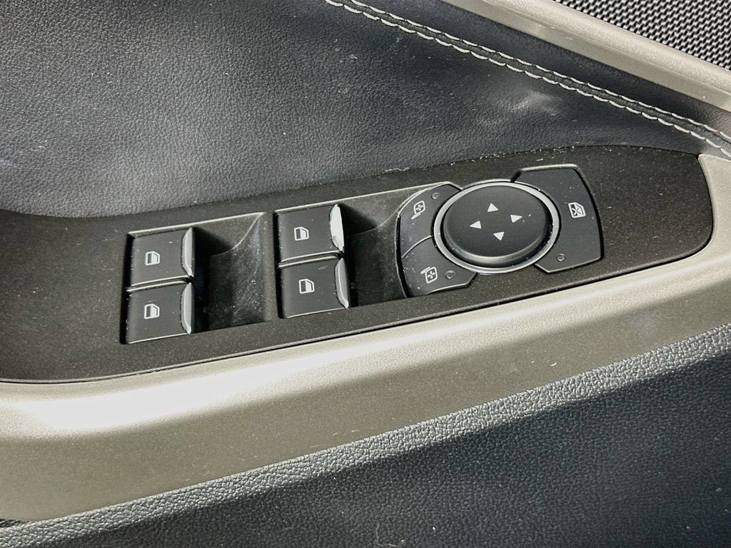 Used 2021 Ford Explorer XLT w/ Equipment Group 202A AWD/4WD image 23