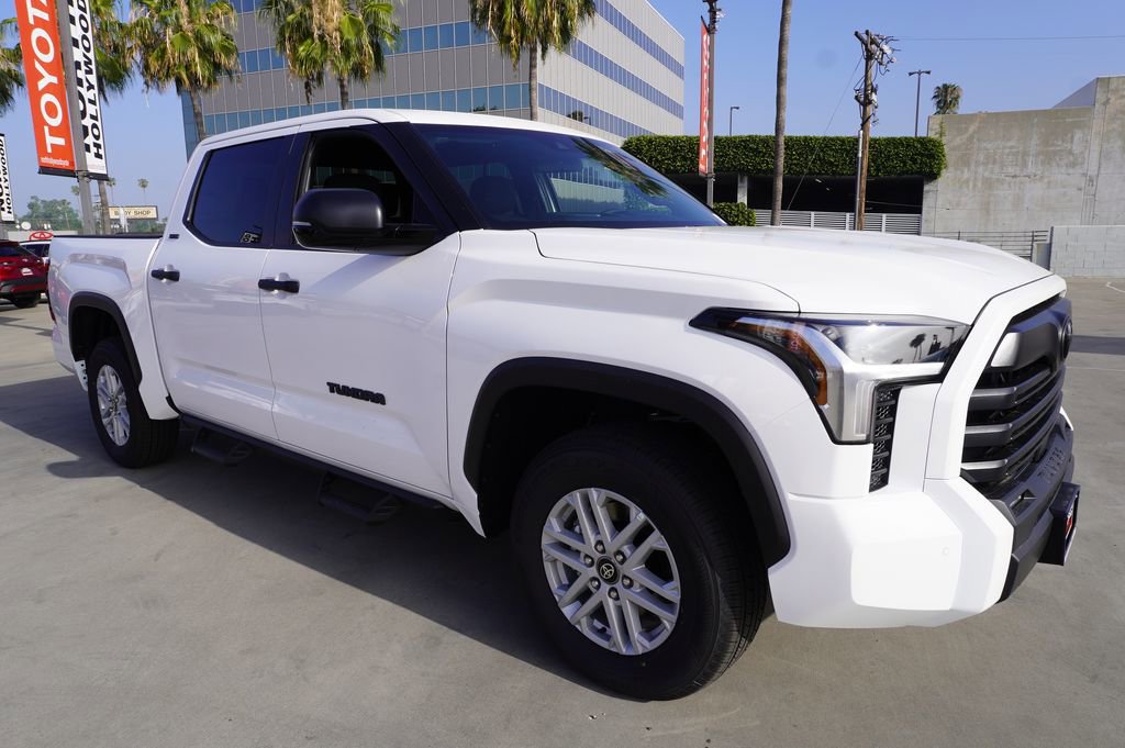 New 2026 Toyota Tundra SR5 image 3