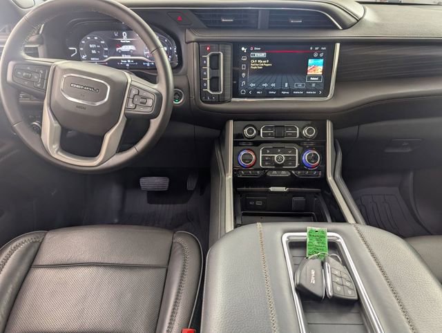 Used 2023 GMC Yukon XL Denali w/ Max Trailering Package AWD/4WD image 25