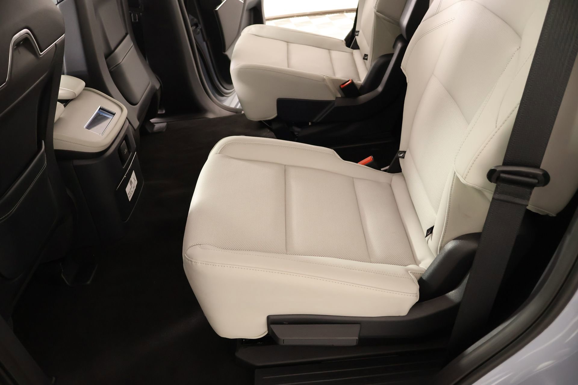 New 2026 Lincoln Navigator Premiere image 12