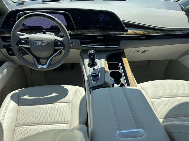 Used 2023 Cadillac Escalade Sport Platinum w/ LPO, ONYX Package image 16