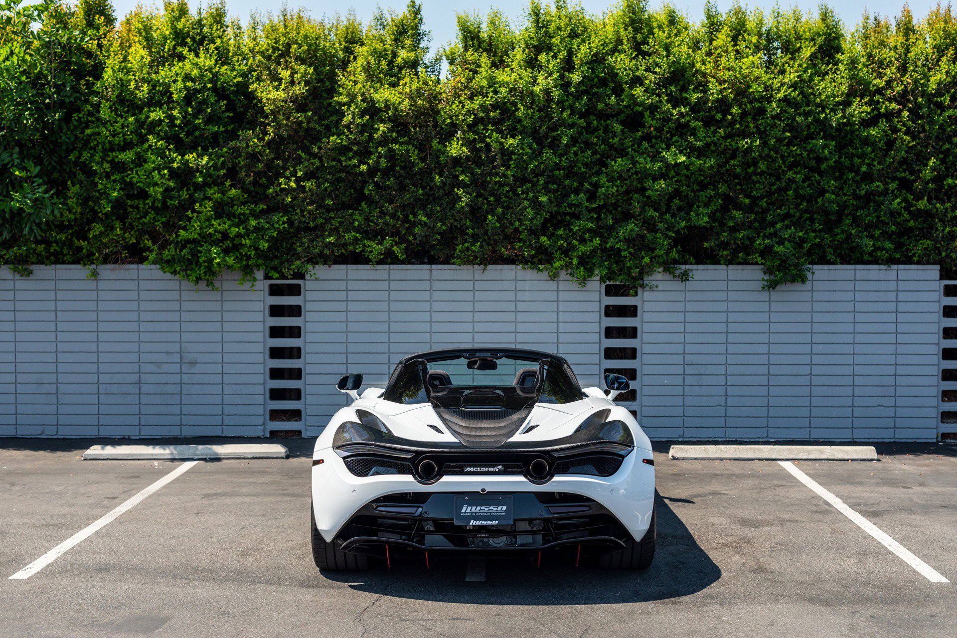 Used 2020 McLaren 720S Performance image 18