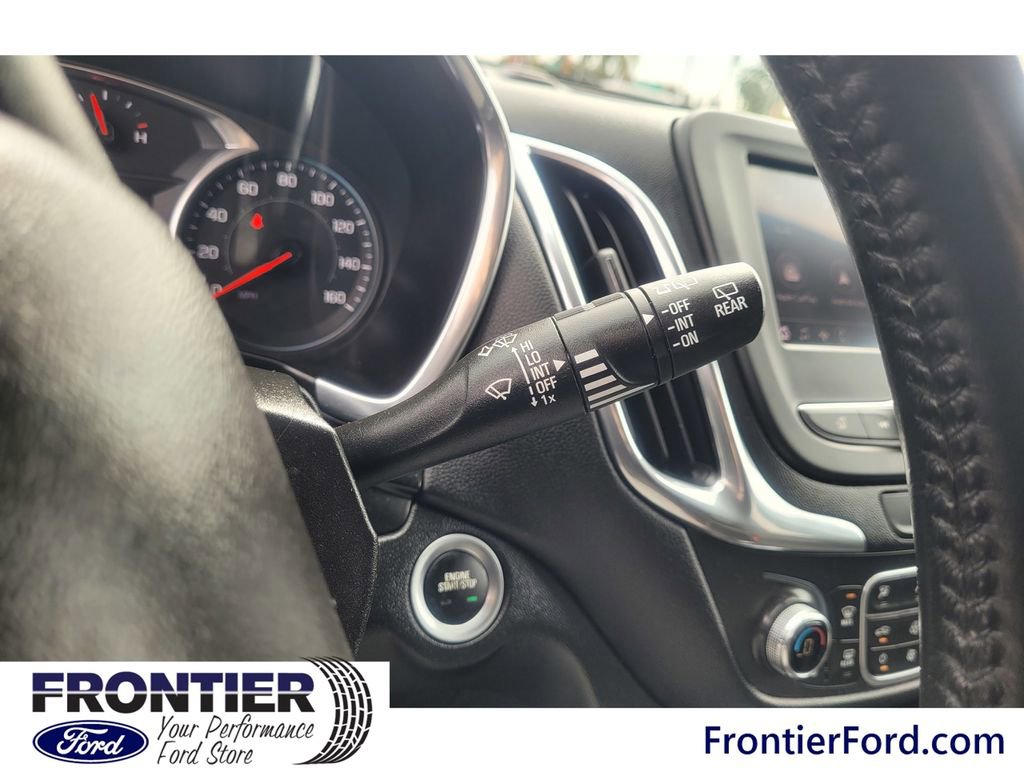 Used 2020 Chevrolet Equinox LT image 22