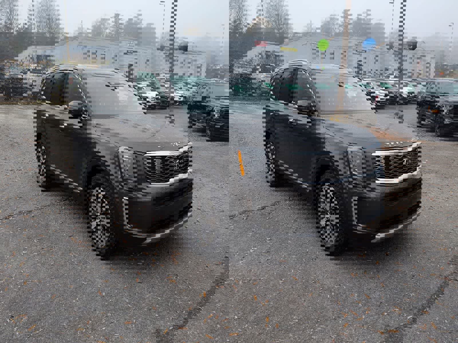 Used 2020 Kia Telluride S image 2