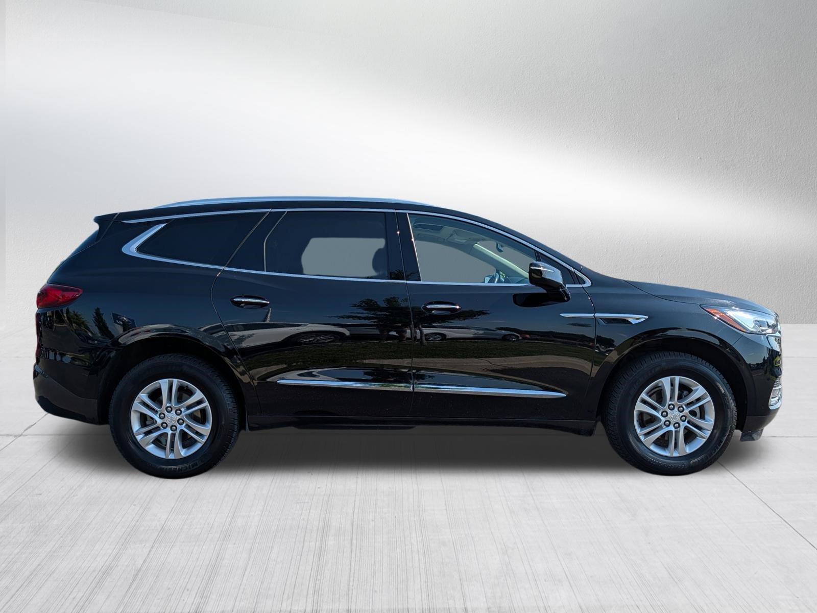 Used 2020 Buick Enclave Essence FWD image 8