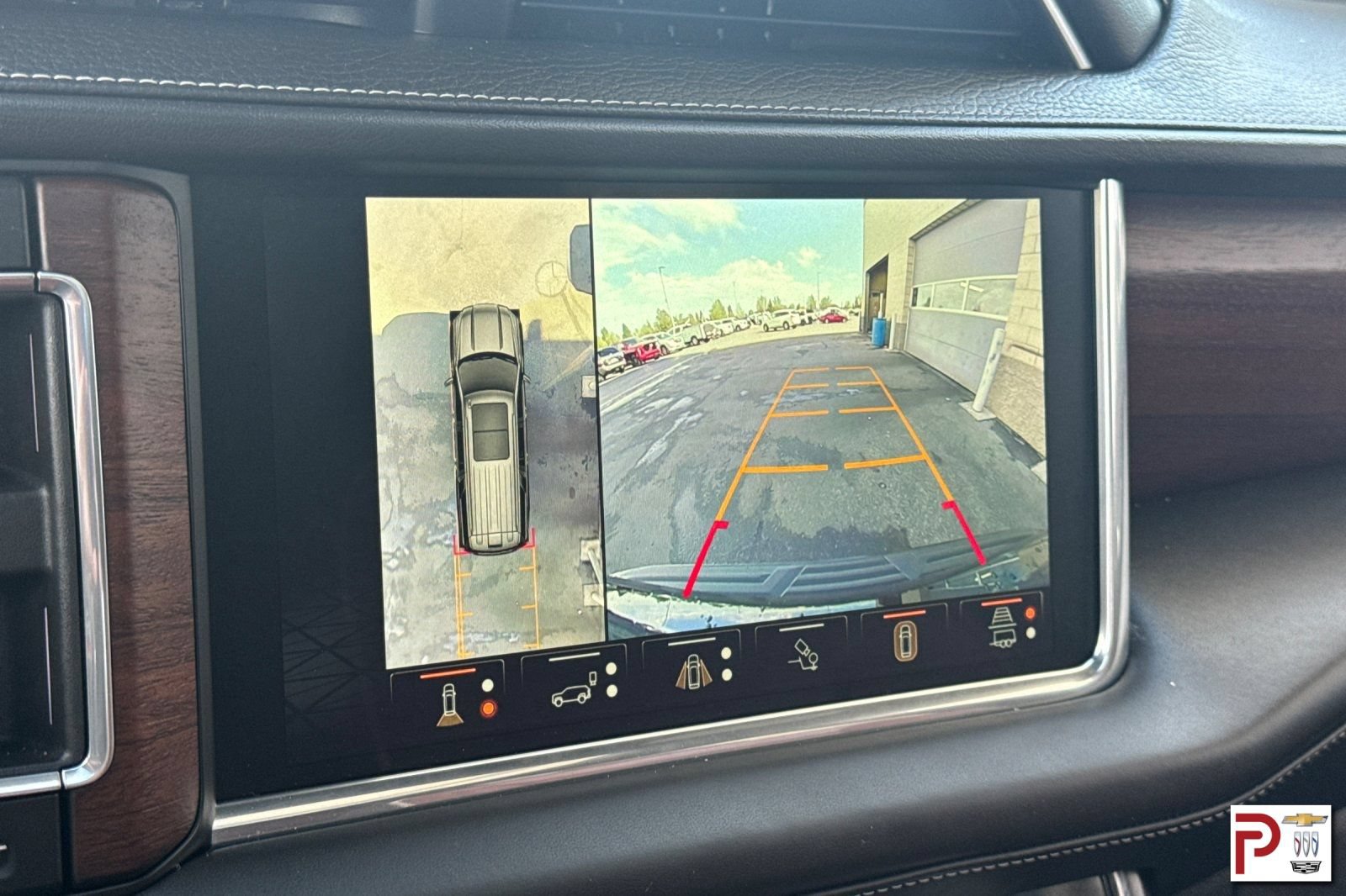 Certified 2024 GMC Yukon Denali Ultimate AWD/4WD image 25