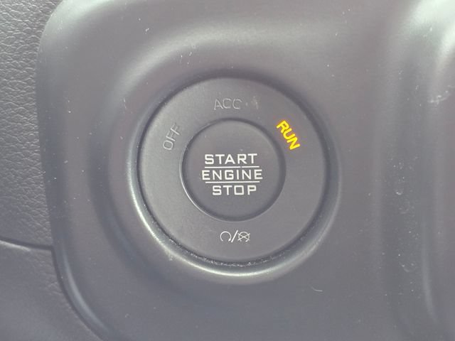 Used 2023 Jeep Wrangler Unlimited Rubicon 4xe w/ Cold Weather Group AWD/4WD image 15