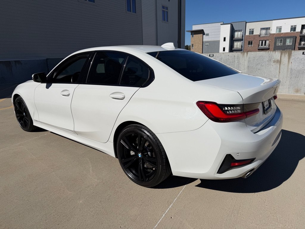 Used 2019 BMW 330i xDrive Sedan w/ Premium Package AWD/4WD image 5