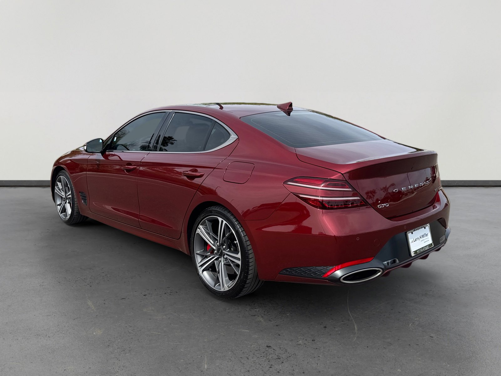 Used 2024 Genesis G70 3.3T Advanced image 3