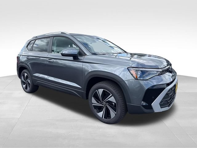 New 2026 Volkswagen Taos SE