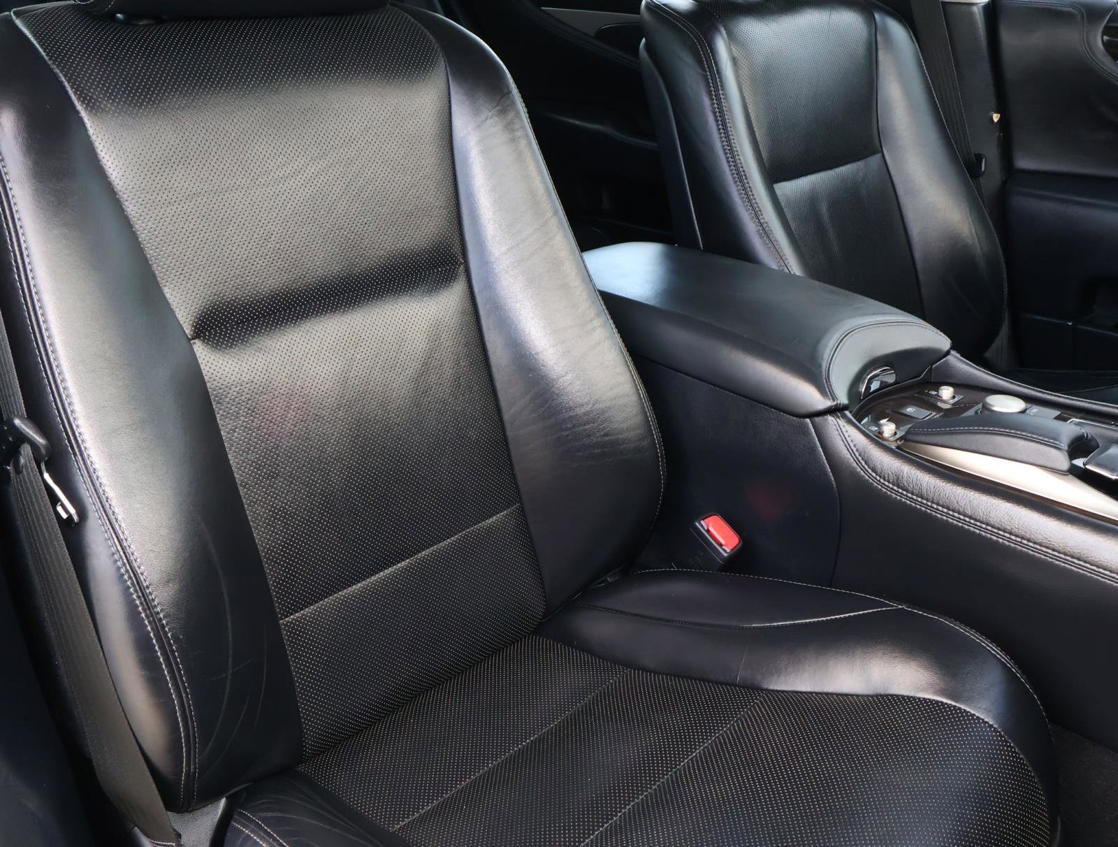 Used 2013 Lexus LS 460 L w/ Preferred Accessory Package image 18