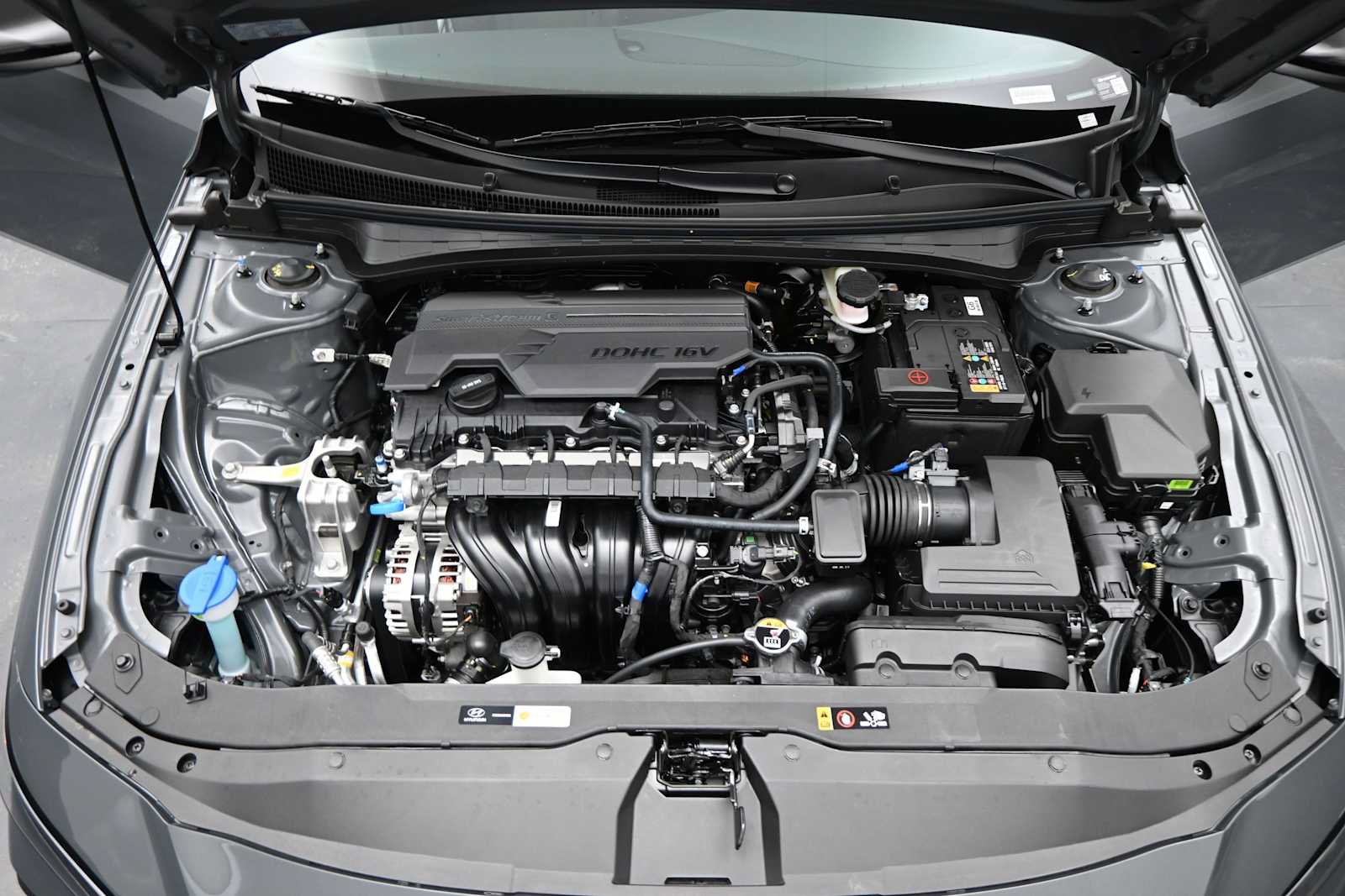 New 2026 Hyundai Elantra SEL Sport FWD image 23