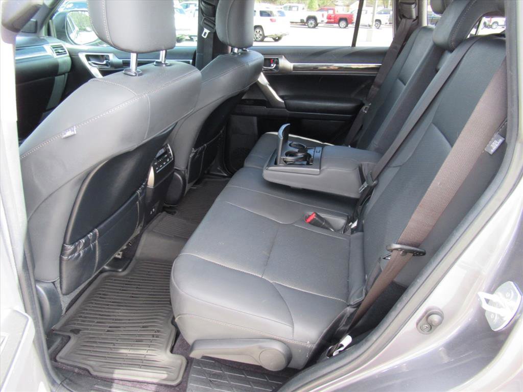 Used 2022 Lexus GX 460 Premium w/ Premium Package image 30