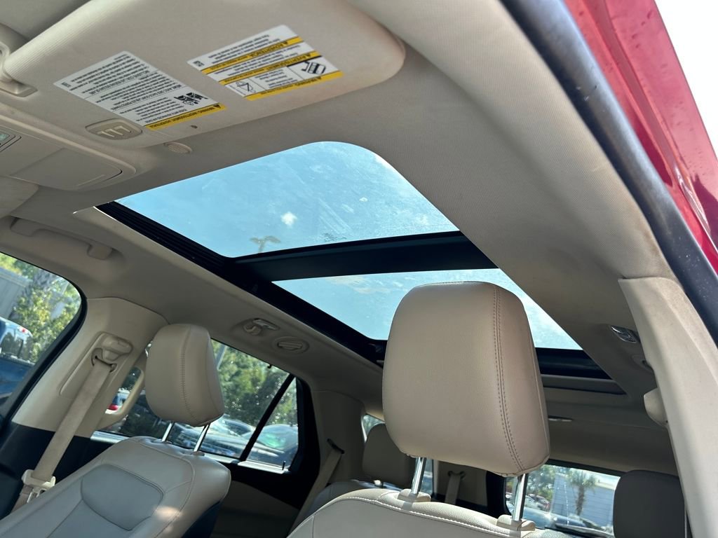 Used 2020 Ford Explorer Limited image 13