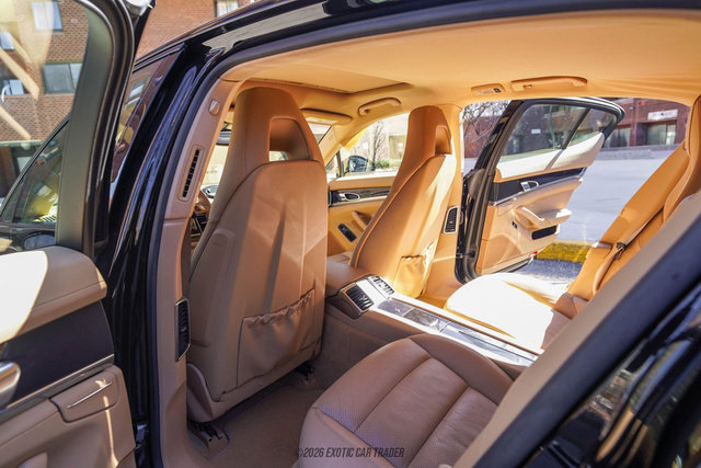 Used 2012 Porsche Panamera 4 image 64
