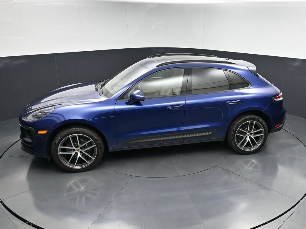 Used 2024 Porsche Macan w/ Premium Plus Package AWD/4WD image 15
