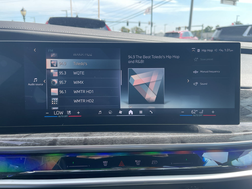 Used 2024 BMW 740i xDrive image 22